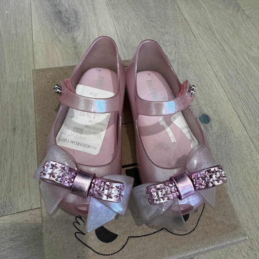 Mini Melissa Bows - Picture 3 of 7